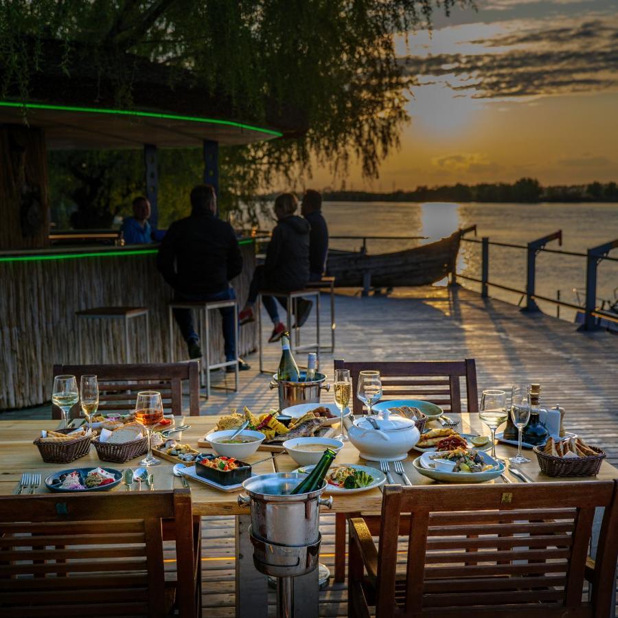 Delta Boutique & Carmen Silva Resort Crisan  Bagian luar foto