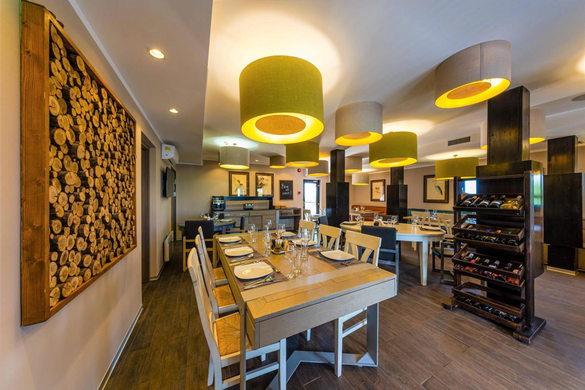 Delta Boutique & Carmen Silva Resort Crisan  Bagian luar foto